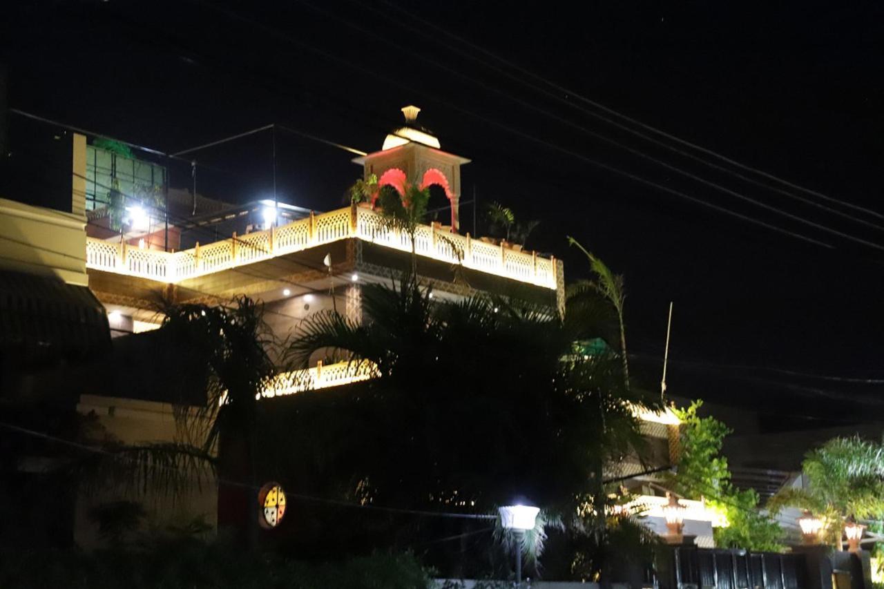 Hotel Ganesha Palace Amritsar Esterno foto